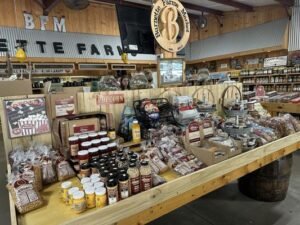 Burnette Farms Market Photos