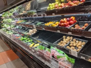 fresh organic produce at oakwood farms market
