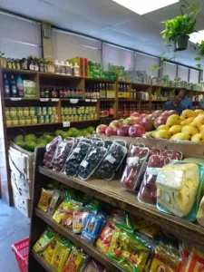 fresh fruits and vegetables at colonial farmer’s market